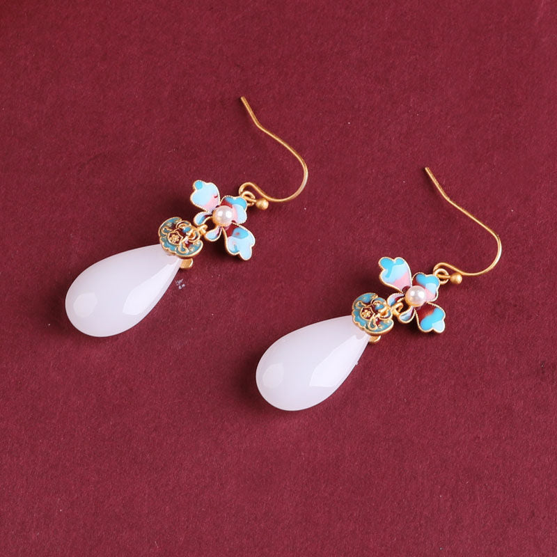 Stunning Gold Earring for Daily Wear