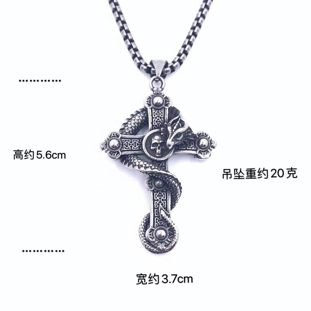 Charming Pendant for Any Occasion