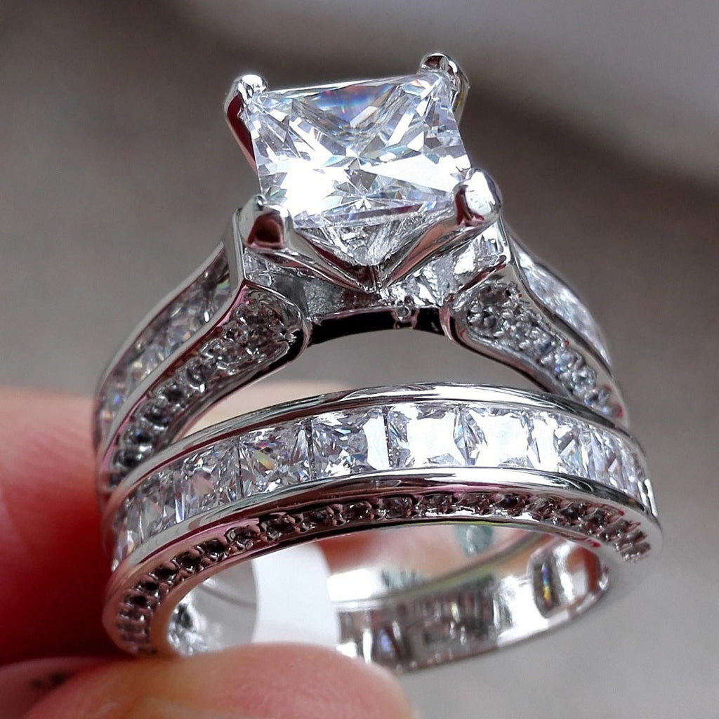 Charming Set for Any Occasion