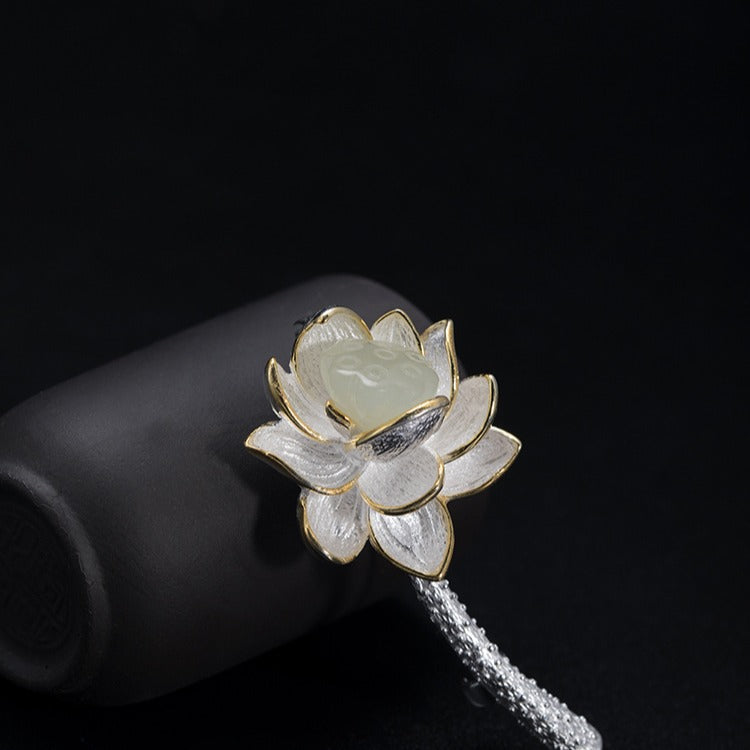 Elegant Silver Piece for Every Occasion
