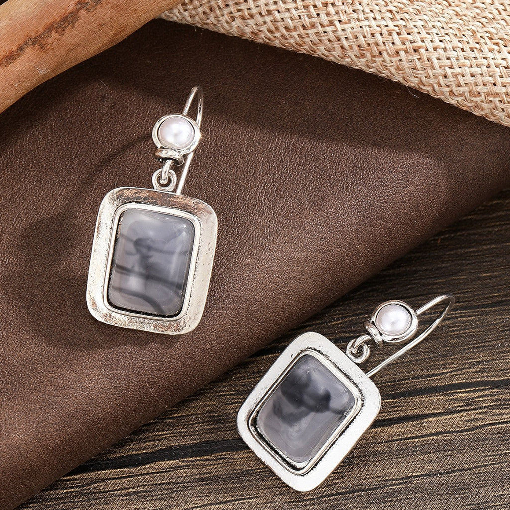 Vintage Handmade Earring