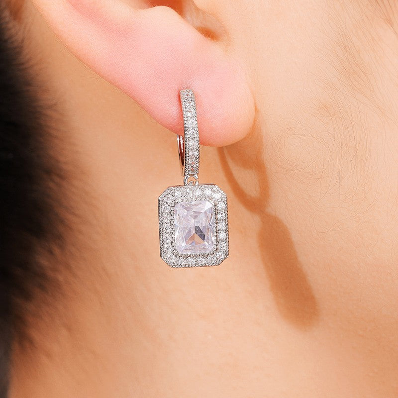 Stunning Earring for Daily Wear