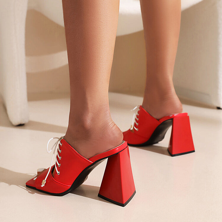 Chic Orthopedic Sandals with Unique Design