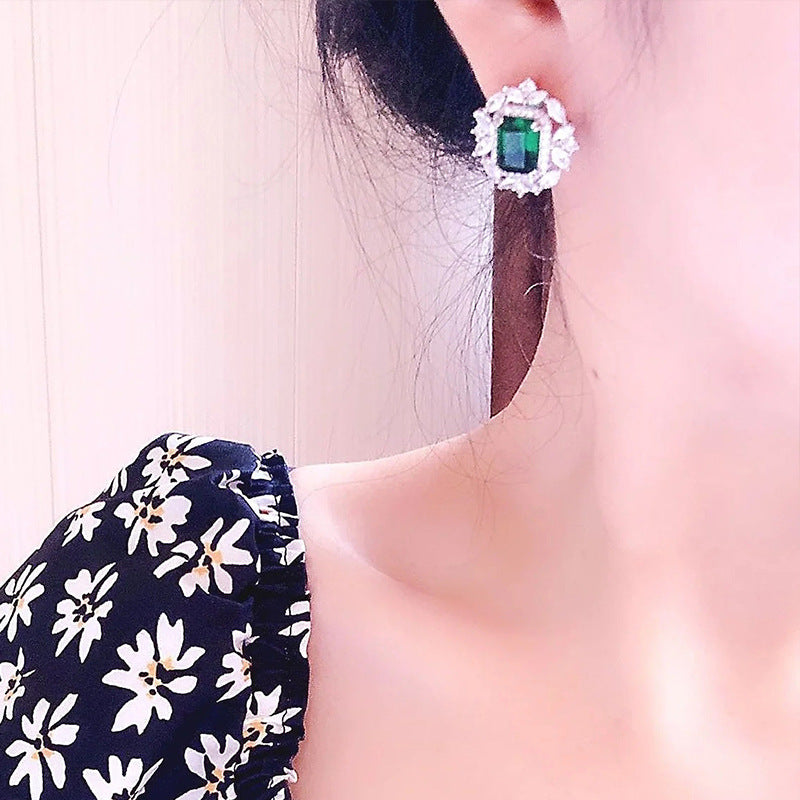 Romantic Earring for Special Moments