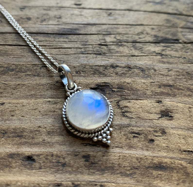 Charming Necklace for Any Occasion