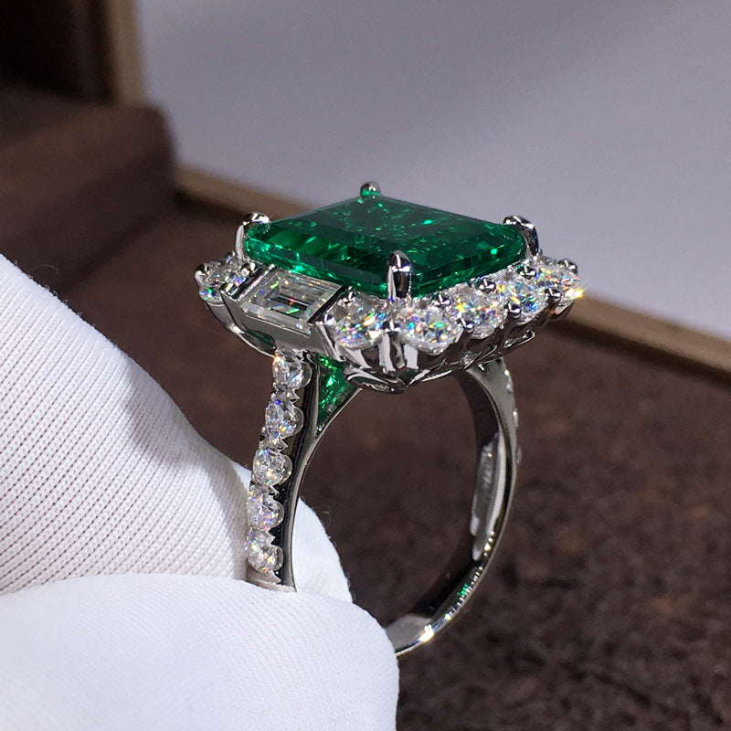 Stunning Ring for Daily Wear