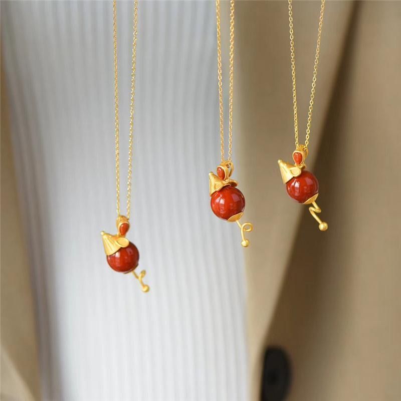 Classic Gold Necklace with Timeless Appeal