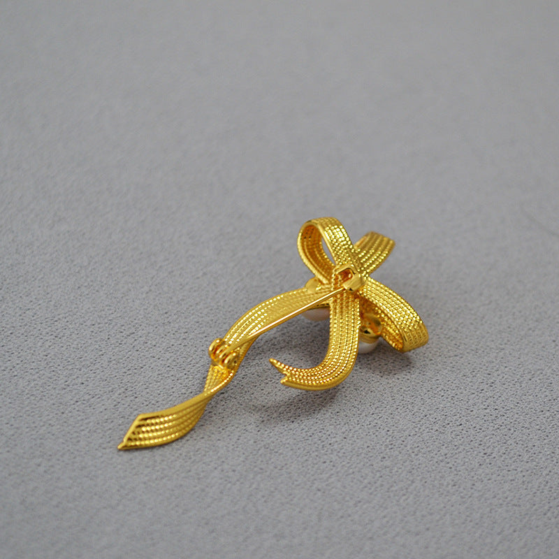 Delicate Artisan Gold Piece