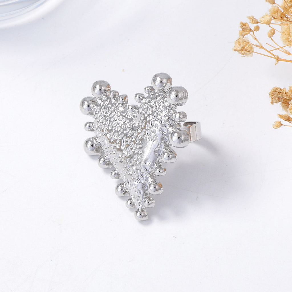 Charming Piece for Any Occasion