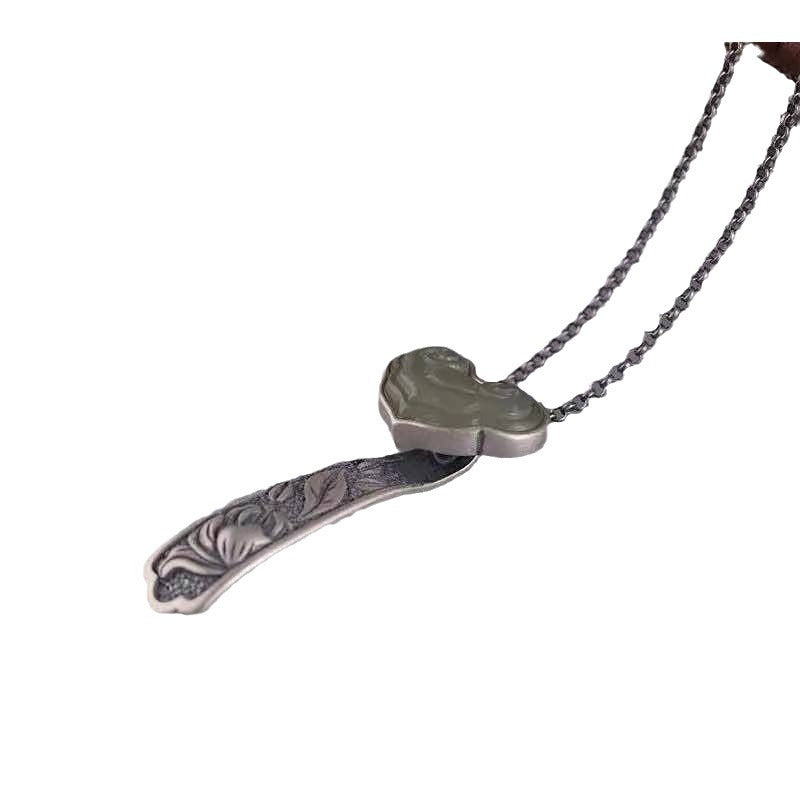 Romantic Silver Pendant for Special Moments