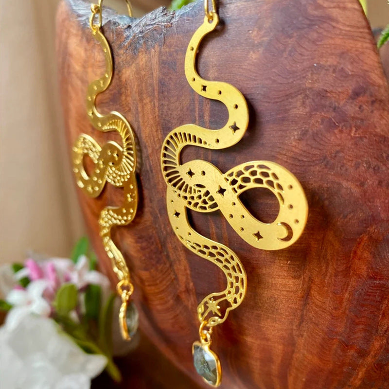 Delicate Artisan Gold Earring