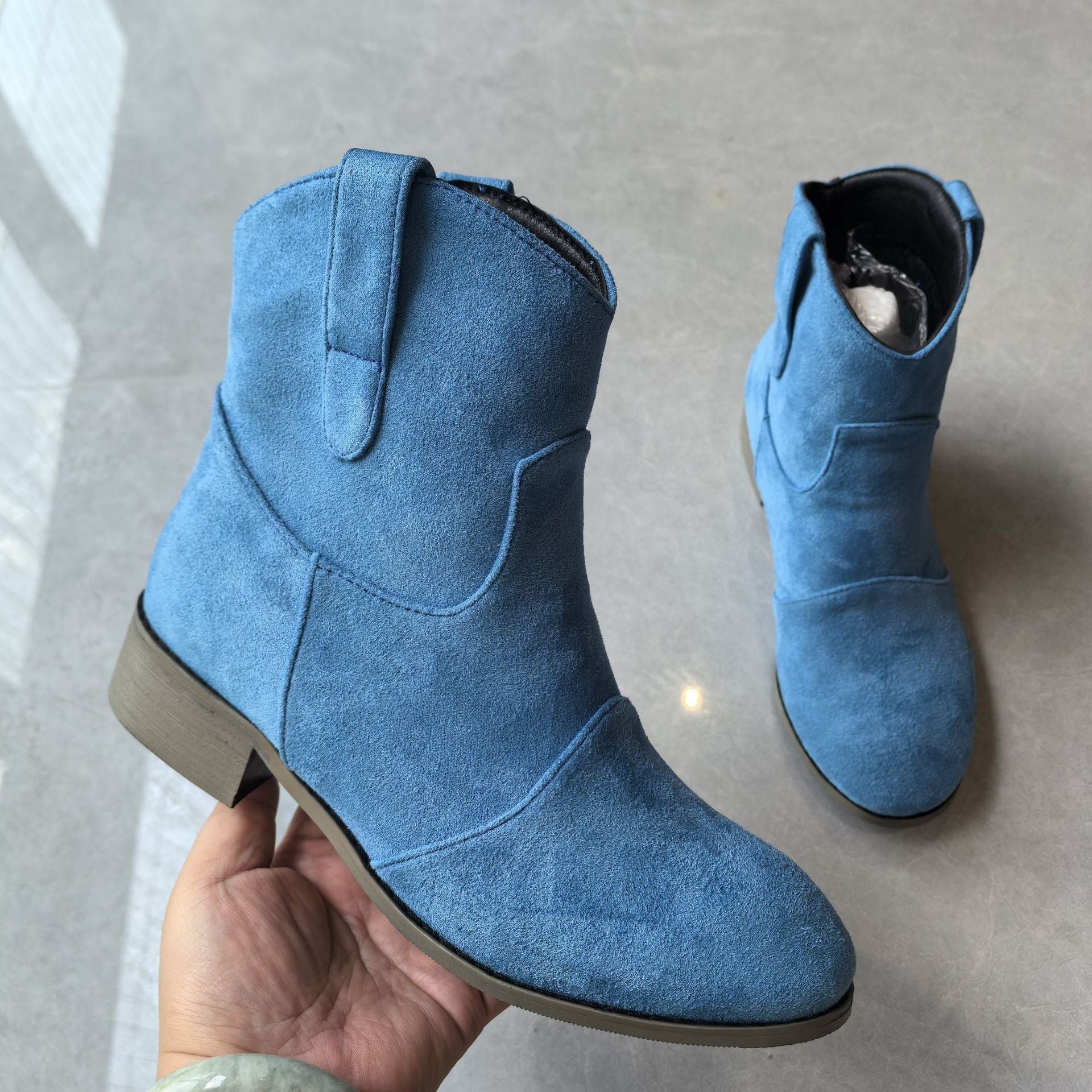 Graceful Orthopedic Boots for Modern Look