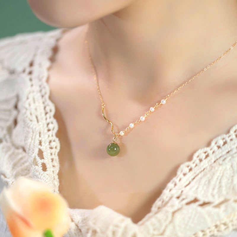 Elegant Pearl Necklace for Every Occasion
