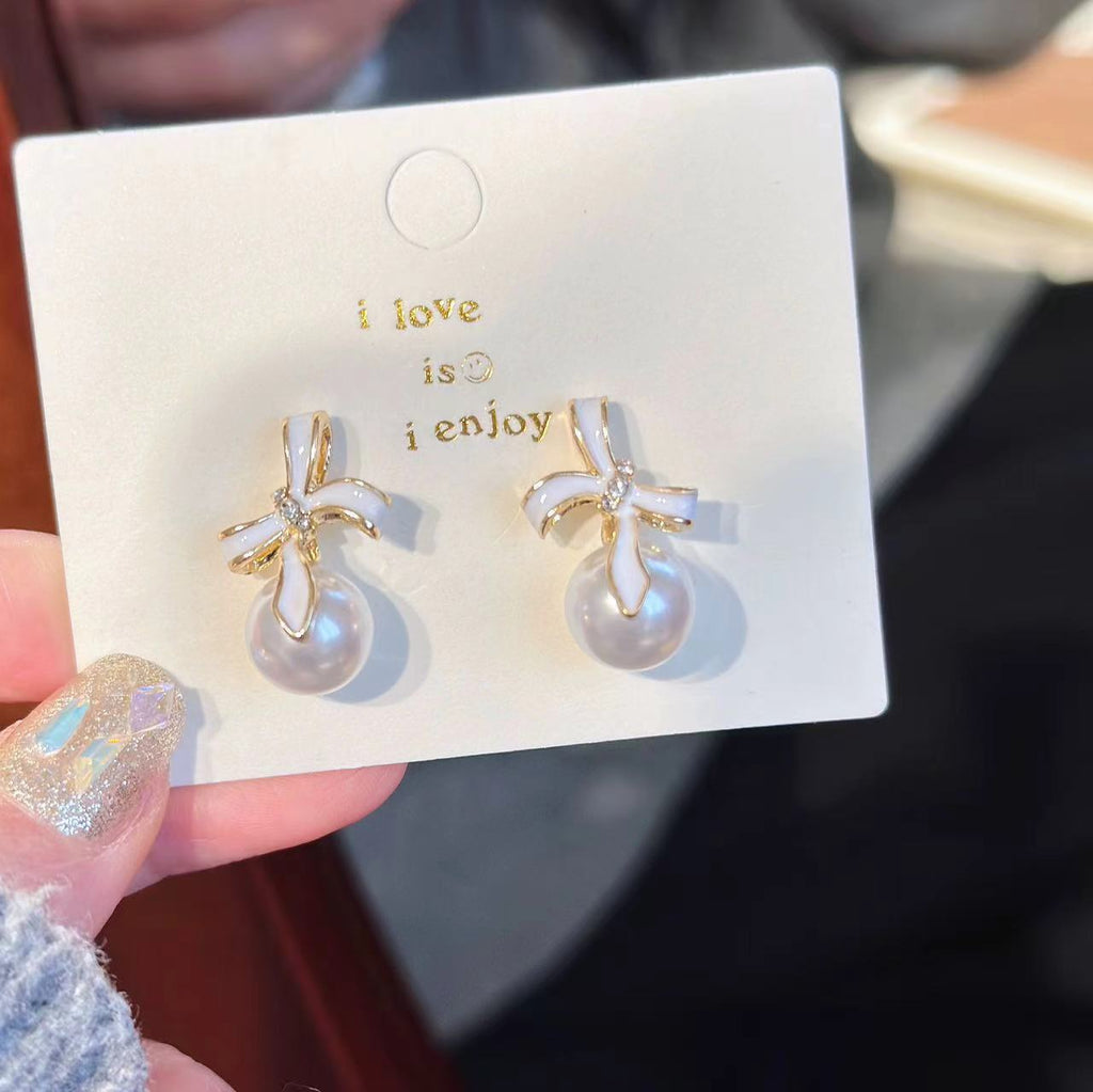 Elegant Pearl Earring for Every Occasion