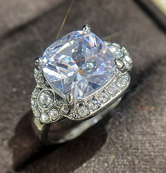 Delicate Artisan Ring