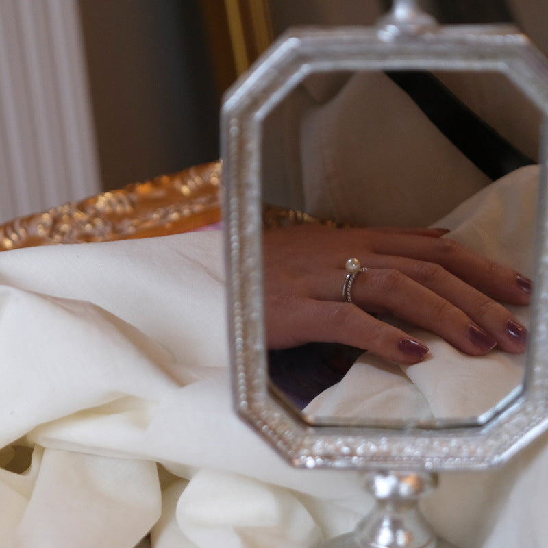 Beautiful Ring with Unique Style