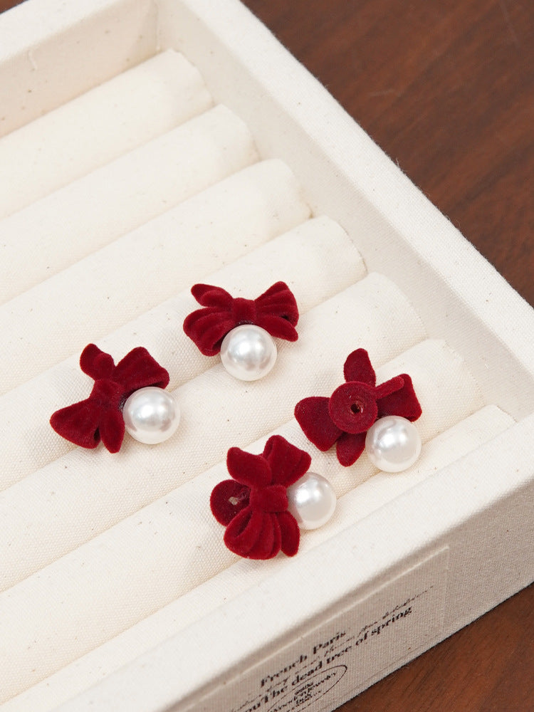 Stunning Pearl Earring for Daily Wear