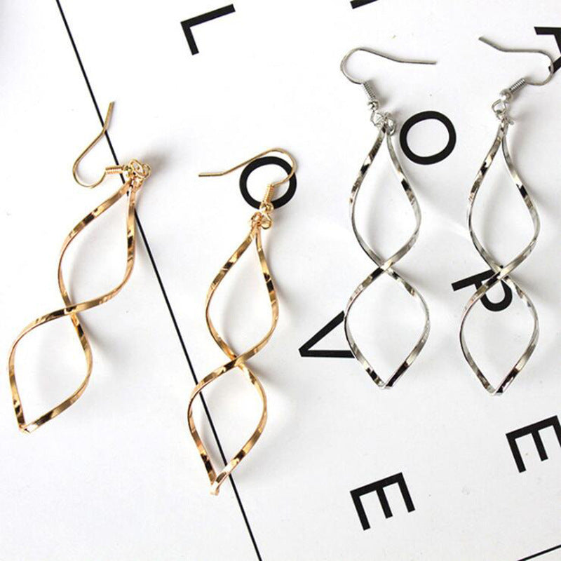 Romantic Earring for Special Moments