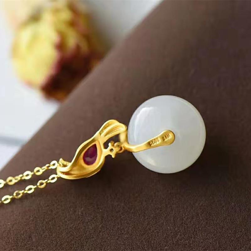 Classic Gold Piece with Timeless Appeal