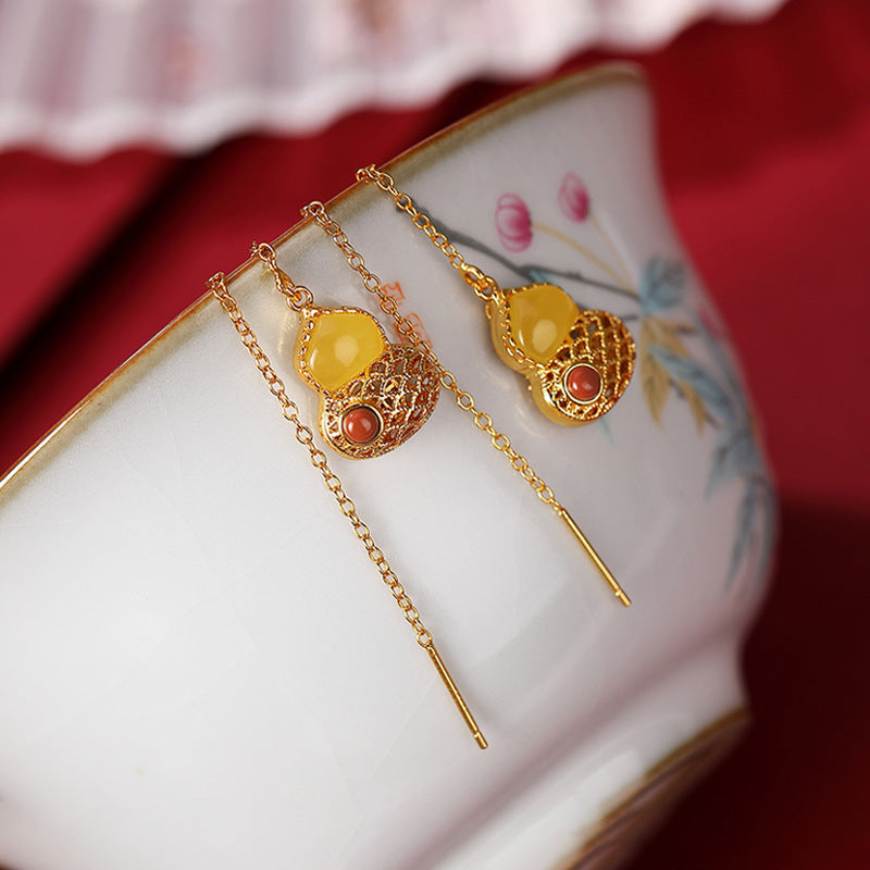 Vintage Handmade Gold Earring