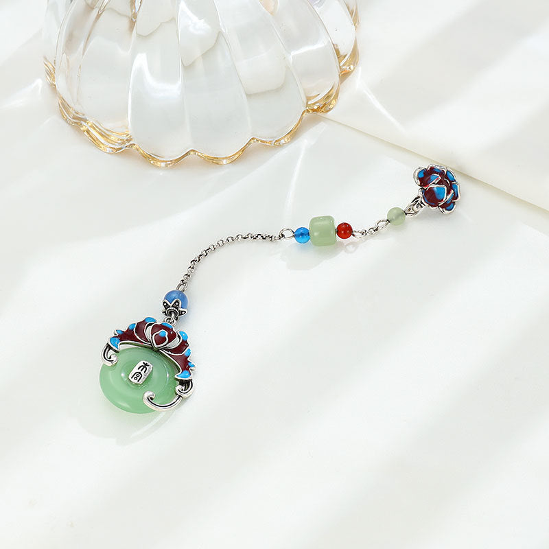 Elegant Pendant for Every Occasion