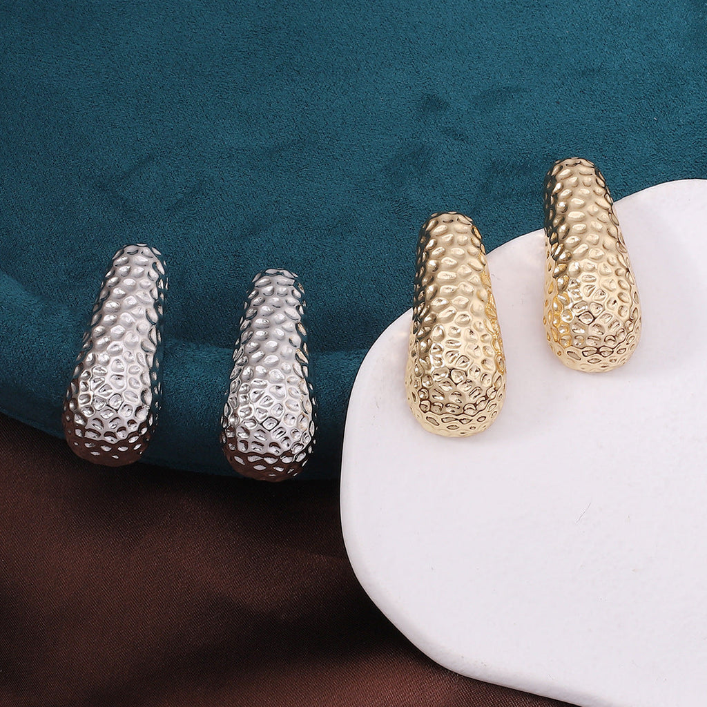 Classic Earring with Timeless Appeal