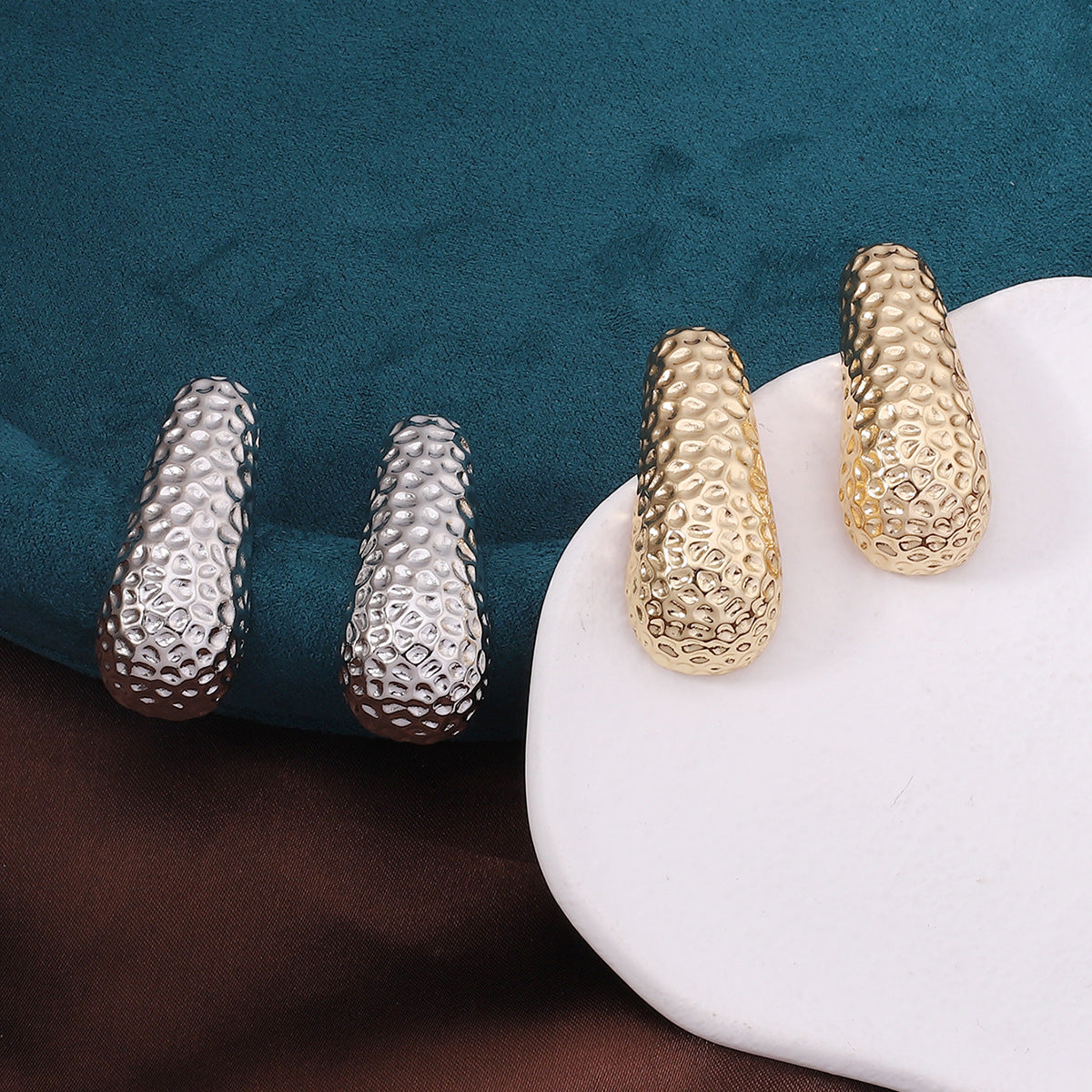 Classic Earring with Timeless Appeal