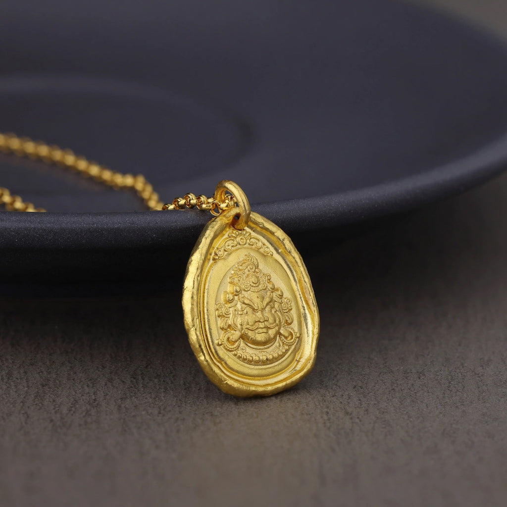 Elegant Piece for Every Occasion