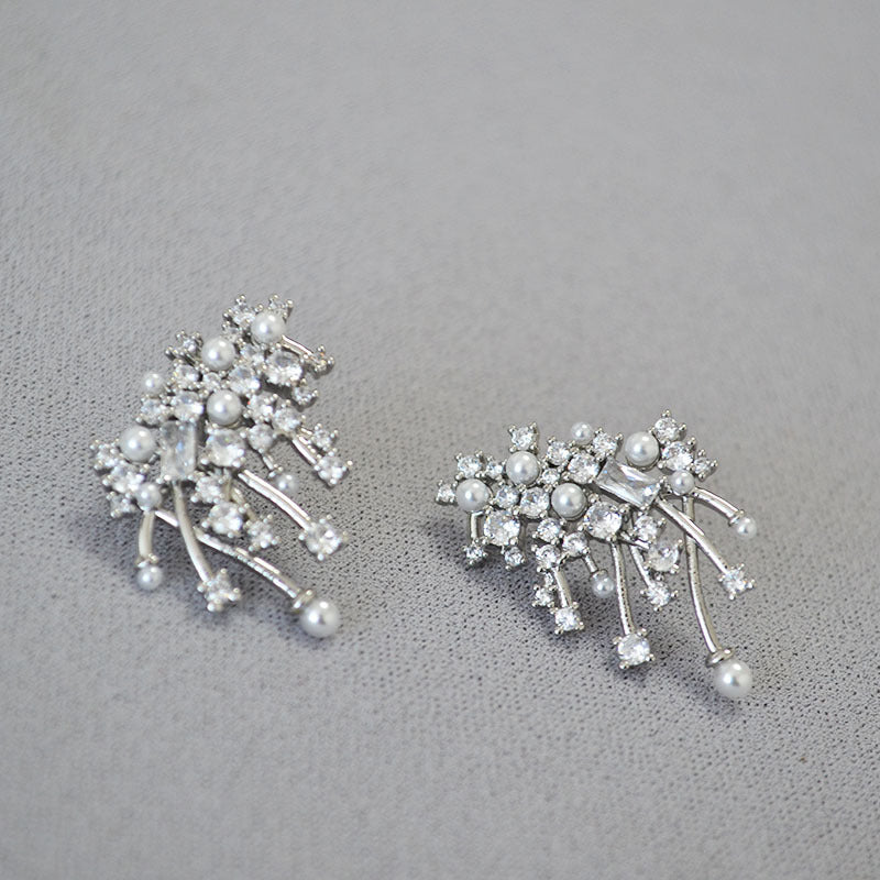 Delicate Artisan Silver Earring