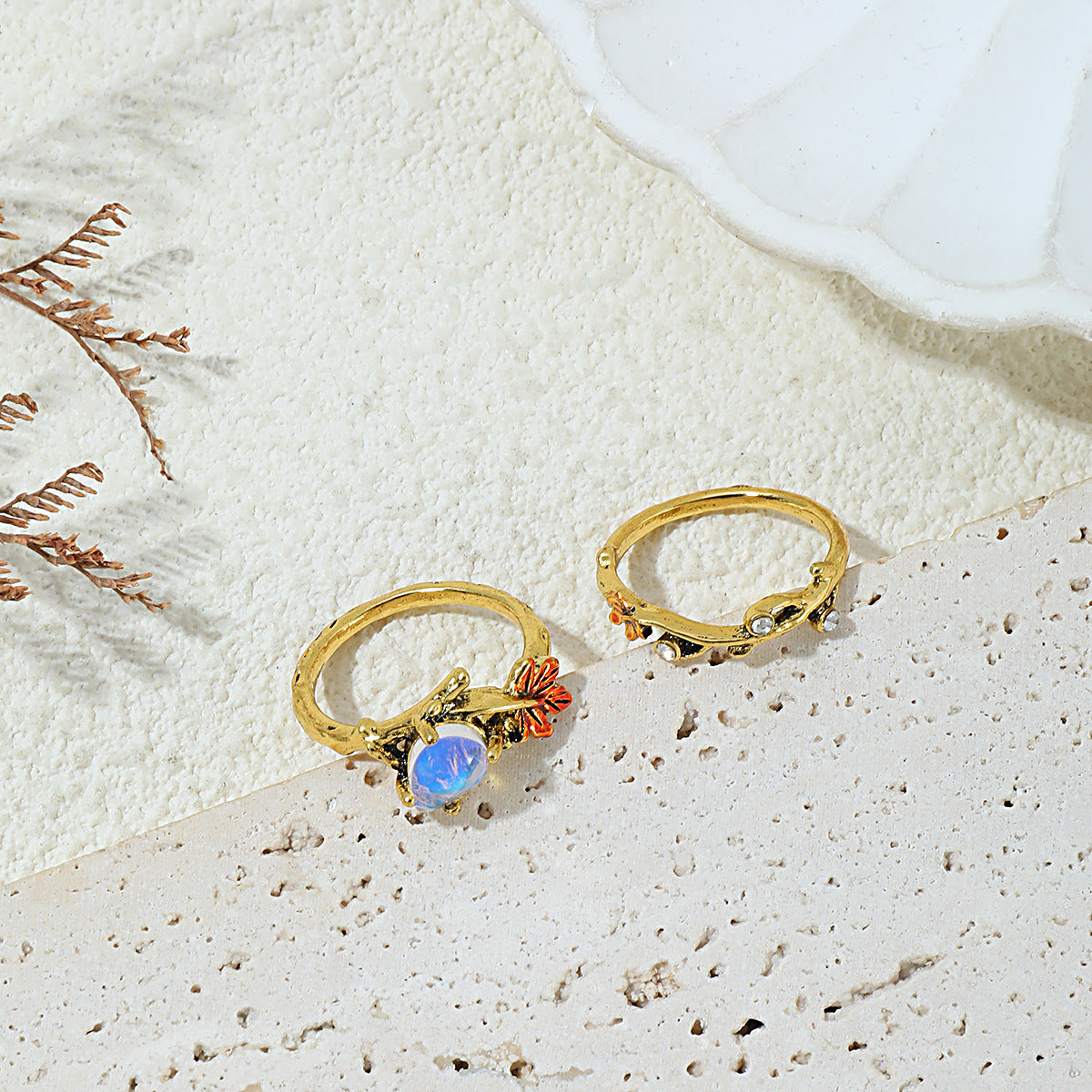 Charming Gold Ring for Any Occasion