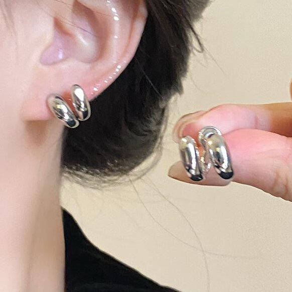 Vintage Handmade Silver Earring