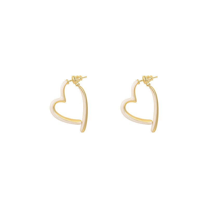 Delicate Artisan Pearl Earring