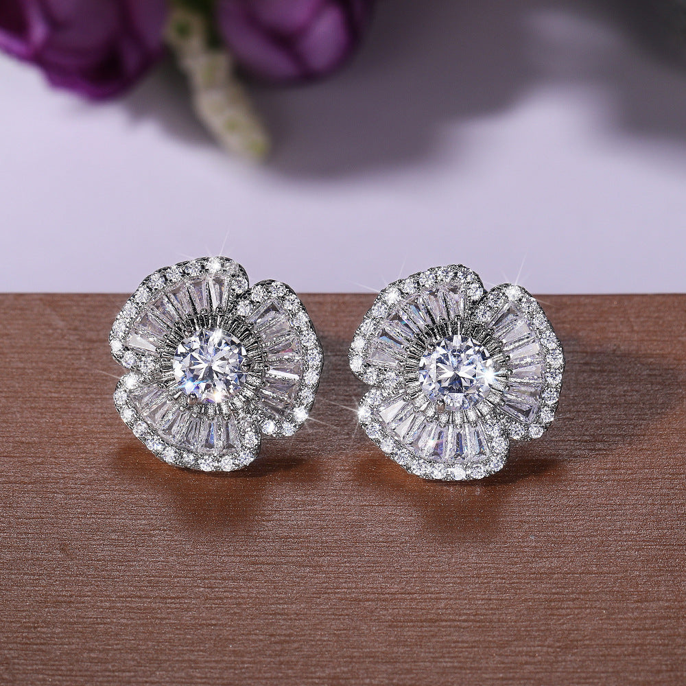 Stunning Earring for Daily Wear