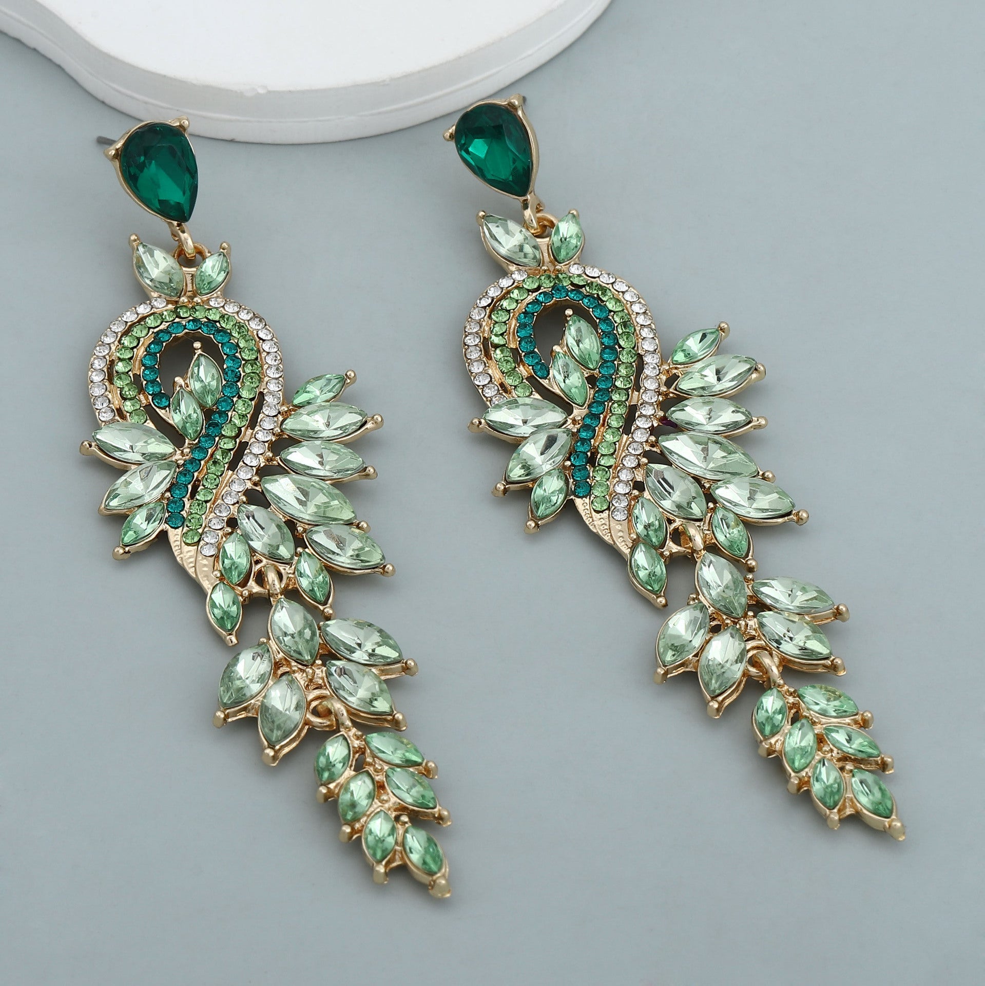 Romantic Earring for Special Moments
