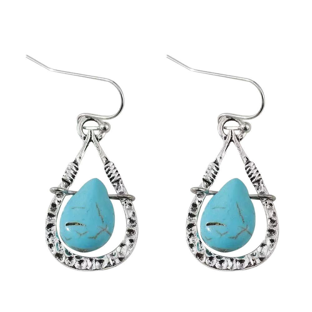 Charming Earring for Any Occasion