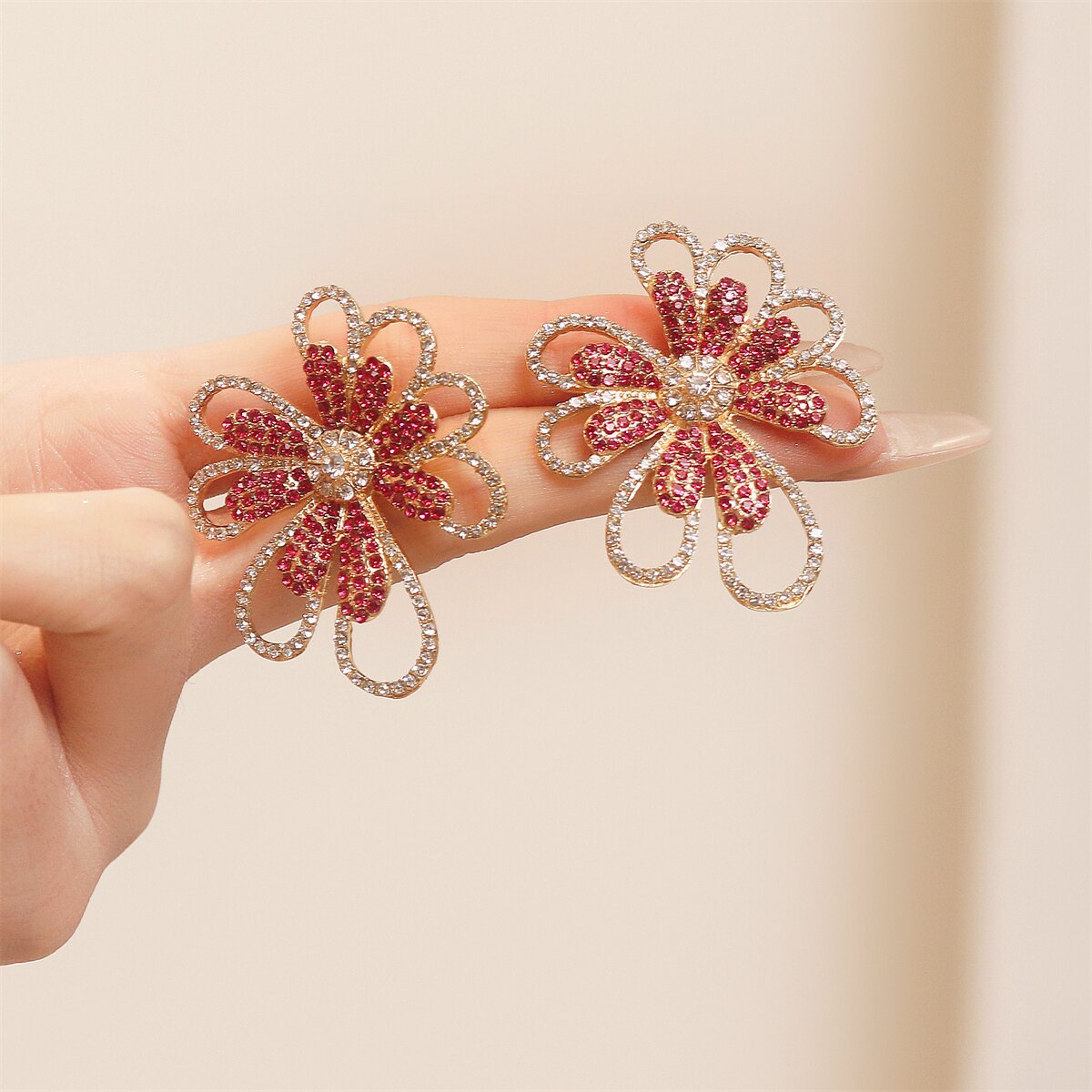 Elegant Earring for Every Occasion