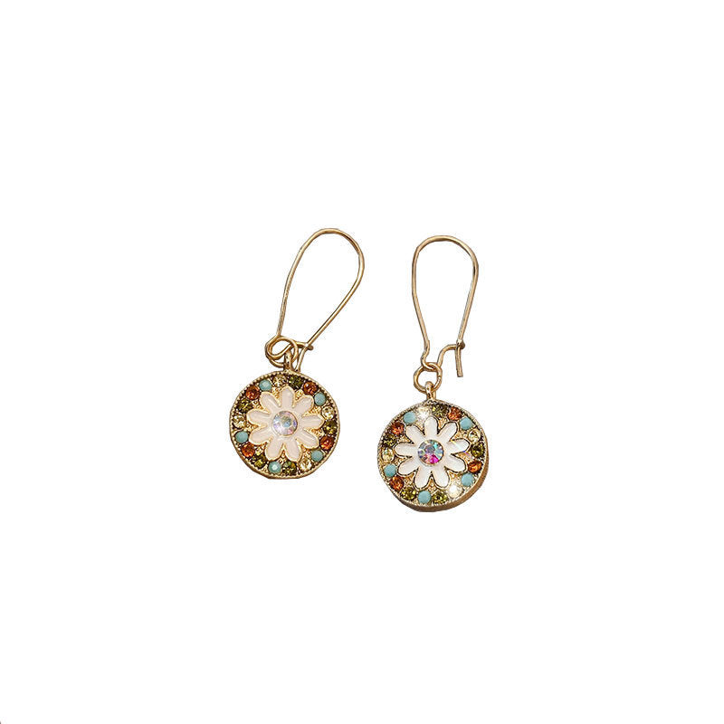 Stunning Earring for Daily Wear
