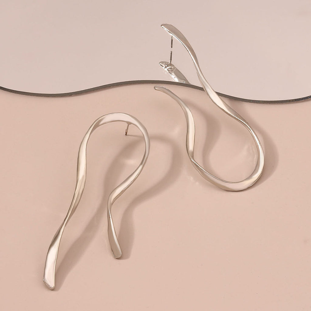 Classic Earring with Timeless Appeal