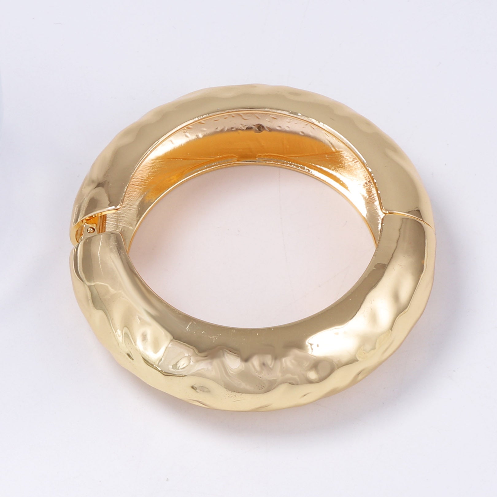 Romantic Bracelet for Special Moments