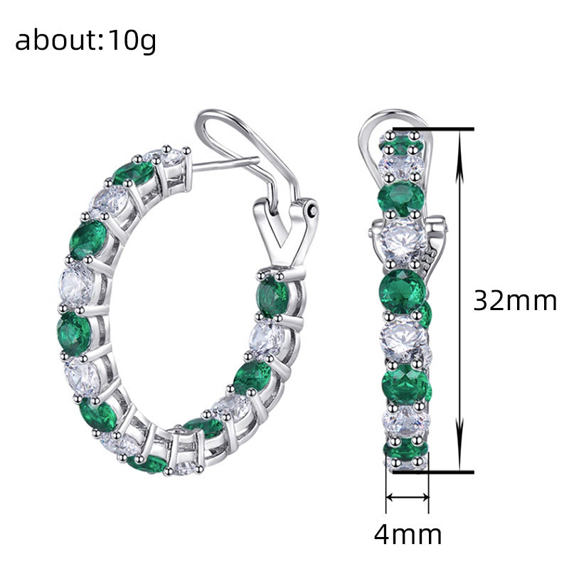Charming Earring for Any Occasion