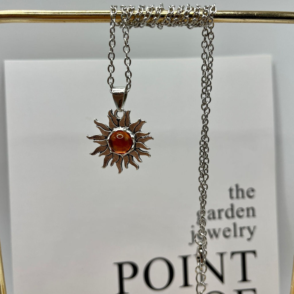 Stunning Necklace for Daily Wear