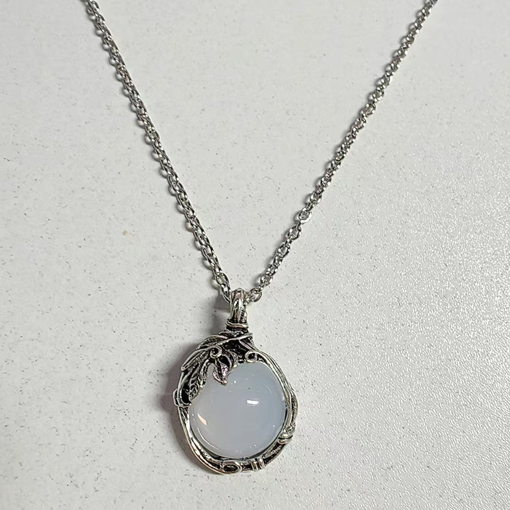 Romantic Necklace for Special Moments