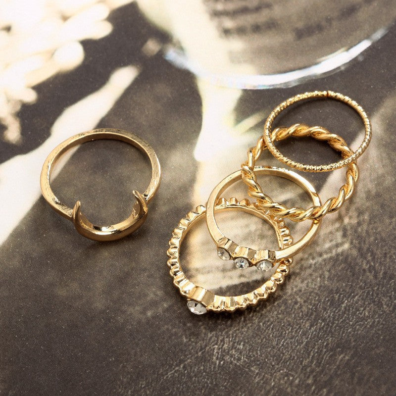 Romantic Gold Set for Special Moments