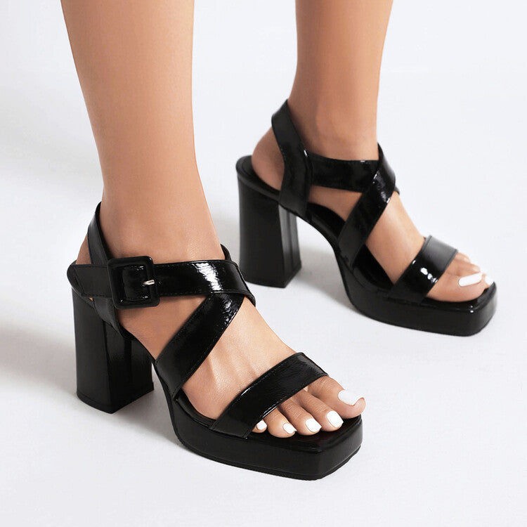 Chic Orthopedic Sandals with Unique Design
