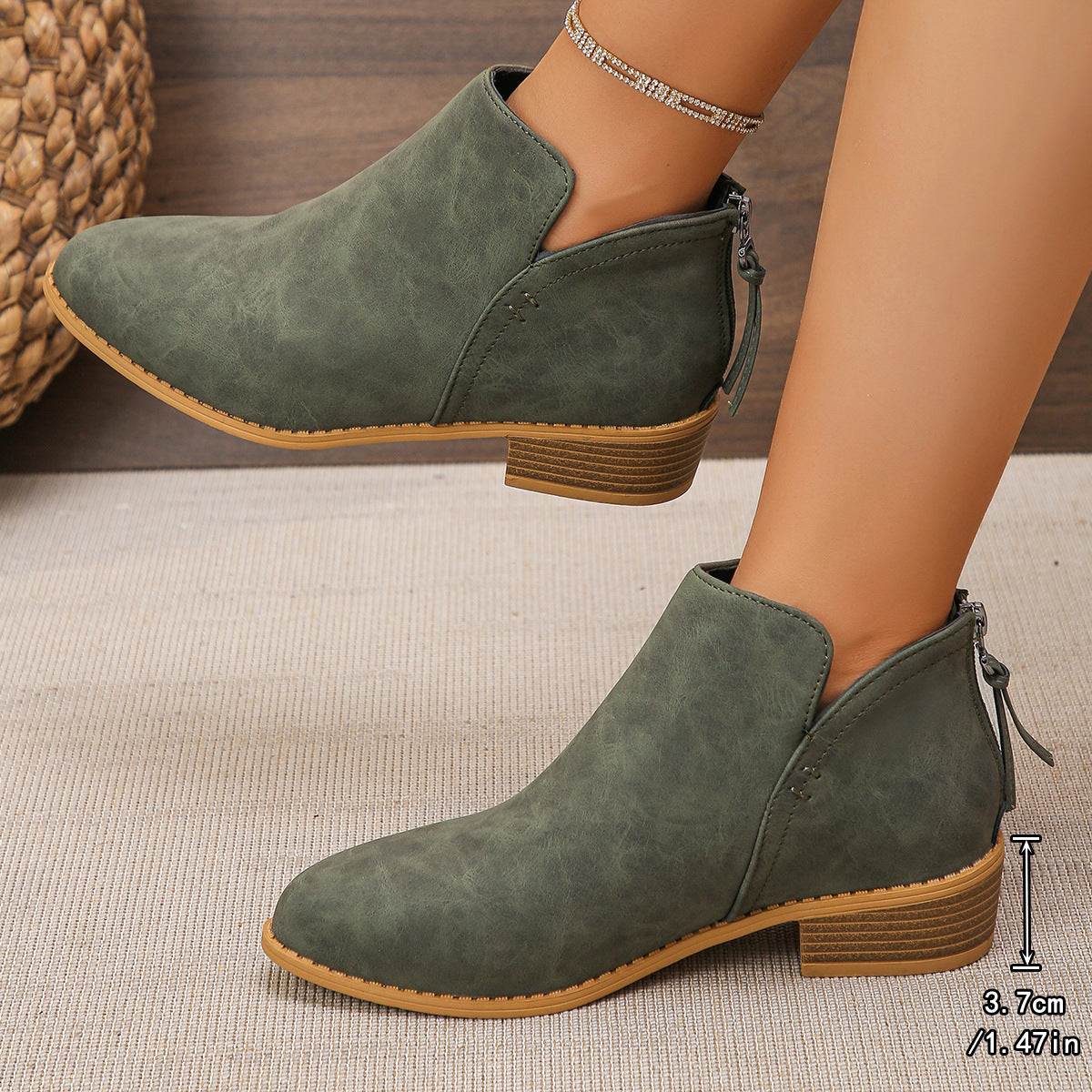 Graceful Orthopedic Boots for Modern Look