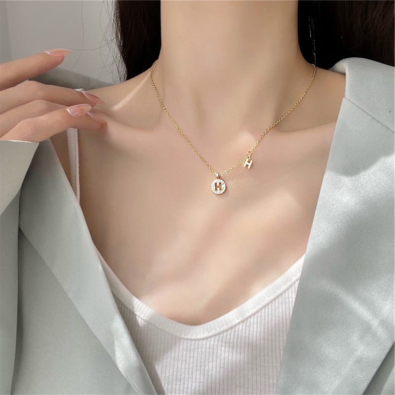 Stunning Necklace for Daily Wear