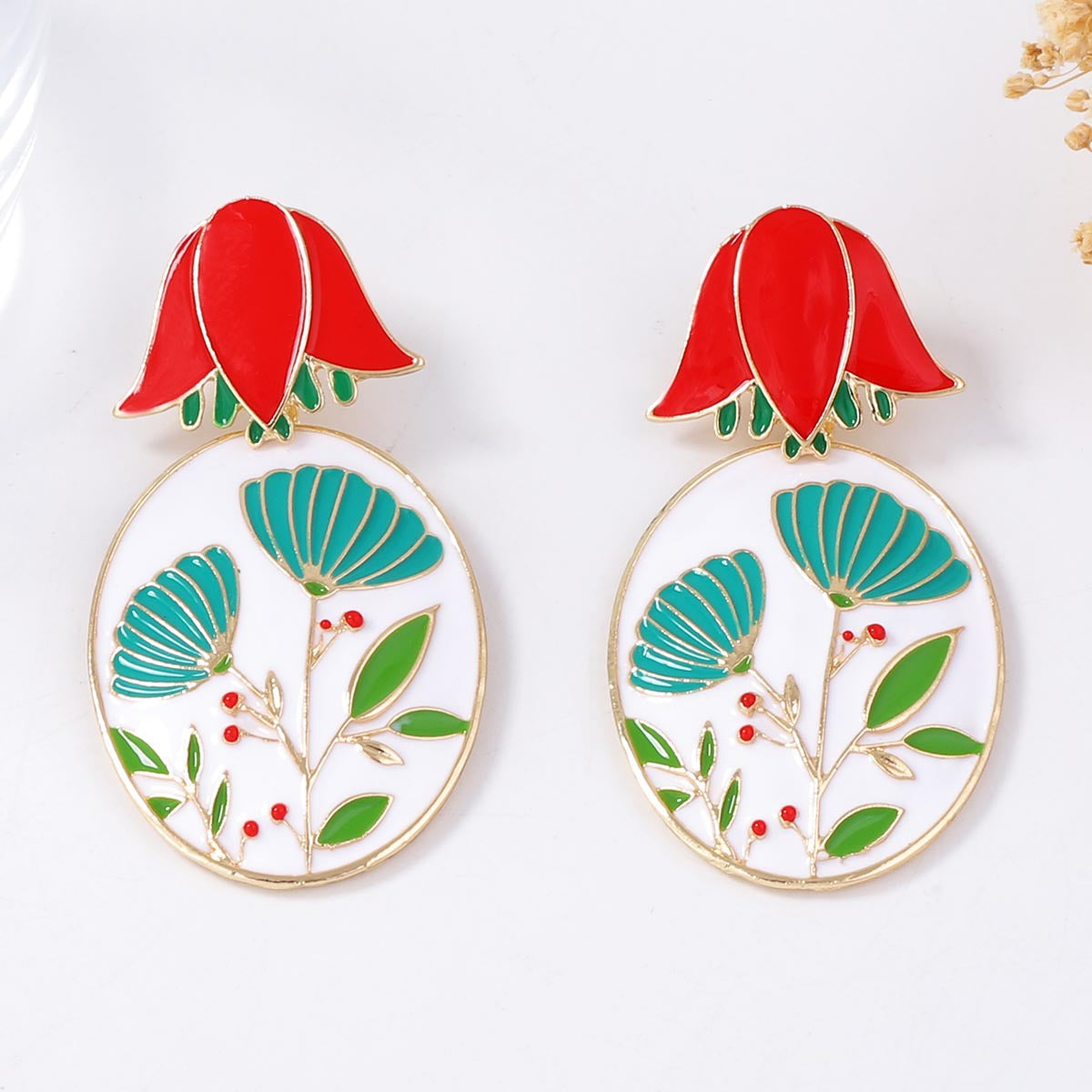 Charming Piece for Any Occasion