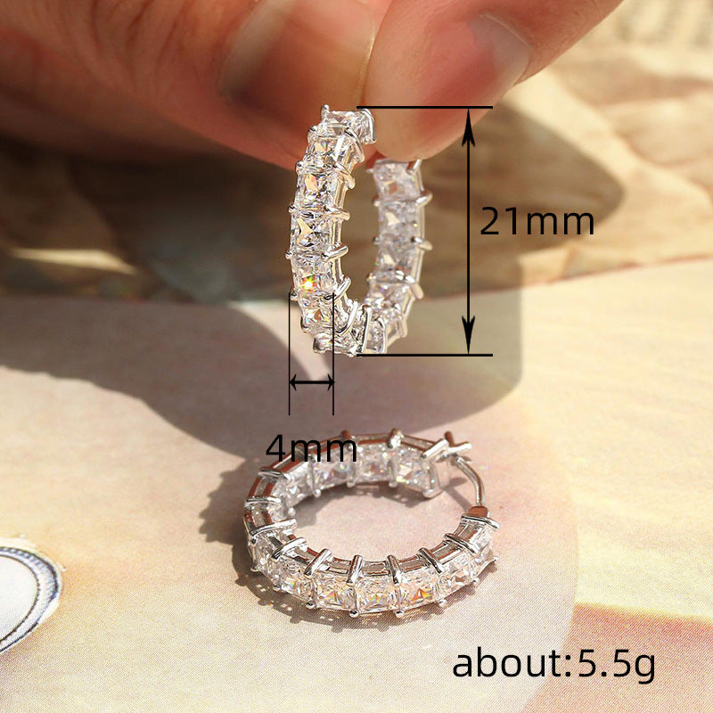 Elegant Earring for Every Occasion