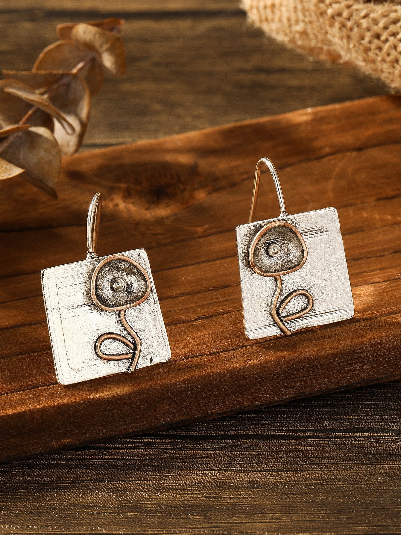 Classic Earring with Timeless Appeal