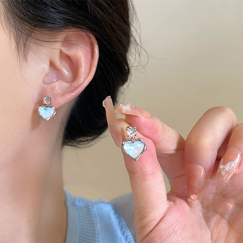 Romantic Earring for Special Moments